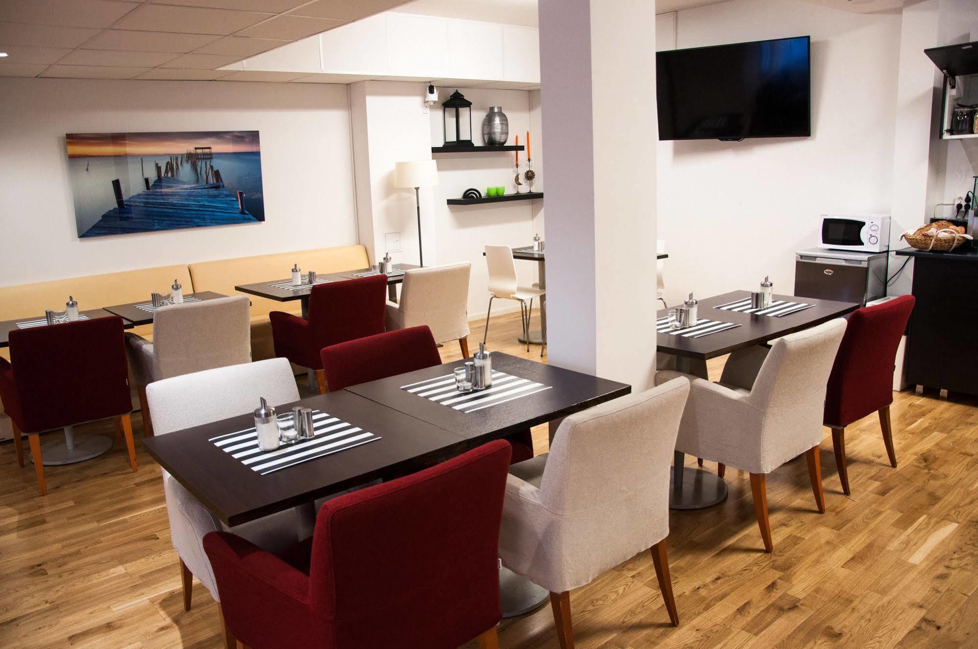 Stay Xtra Hotel Kista Stockholm Eksteriør billede